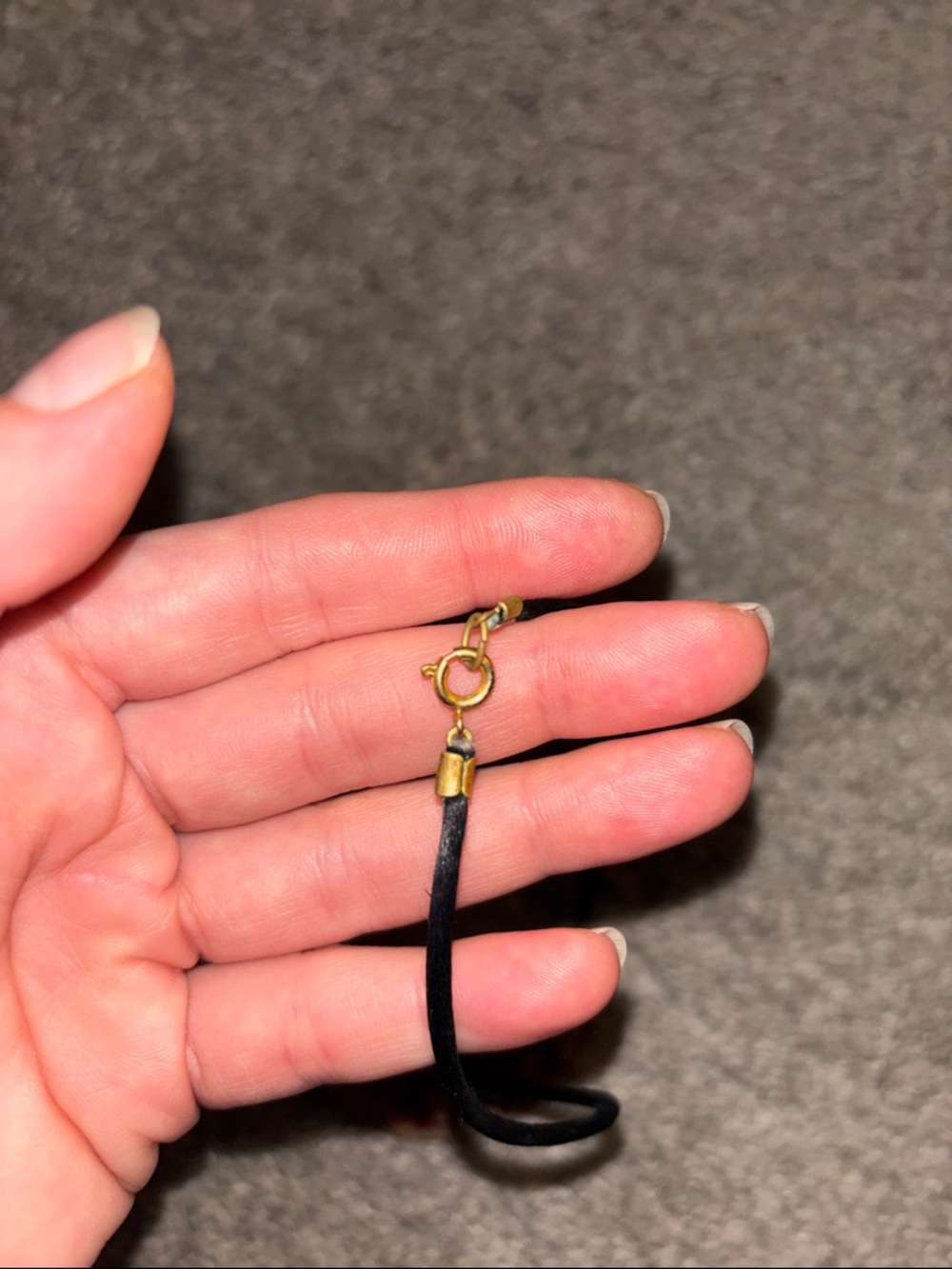 💃🏼 {VINTAGE} Chord & Enamel Necklace - Picture 4 of 6